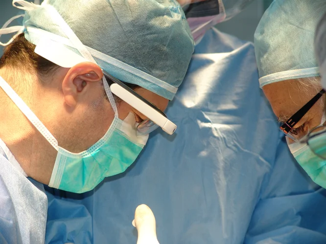 Cirugía maxilofacial y las Isapres